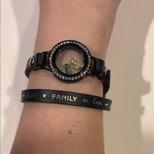 NEW! Origami Owl Charm Bracelet with 2 charms